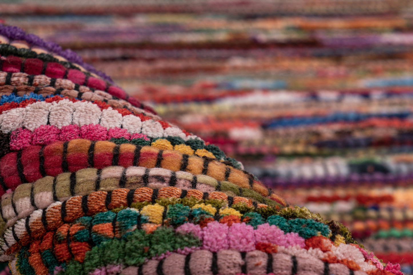 Potpourri 110 Multi 150cm x 210cm
