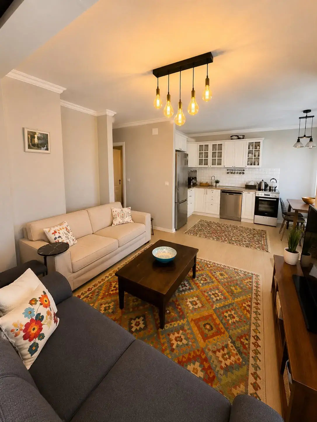 Erdgeschosswohnung 3-Zimmer mit Garten in Gümüşlük, Bodrum