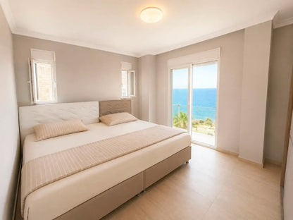 Freistehende Villa mit Pool und Meerblick in Meeresnähe, Bodrum