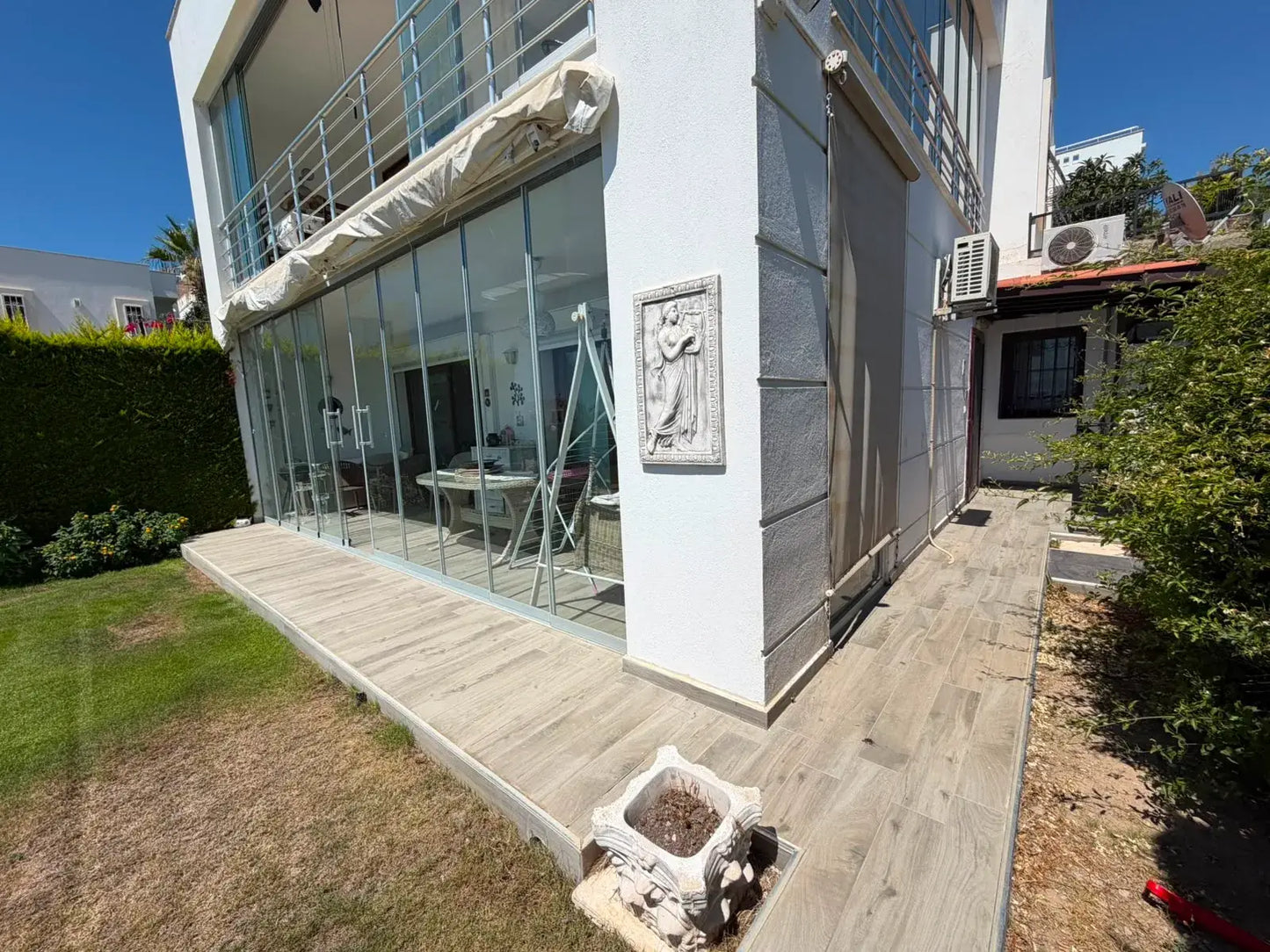 Erdgeschosswohnung mit Meerblick in Yalıkavak, Bodrum