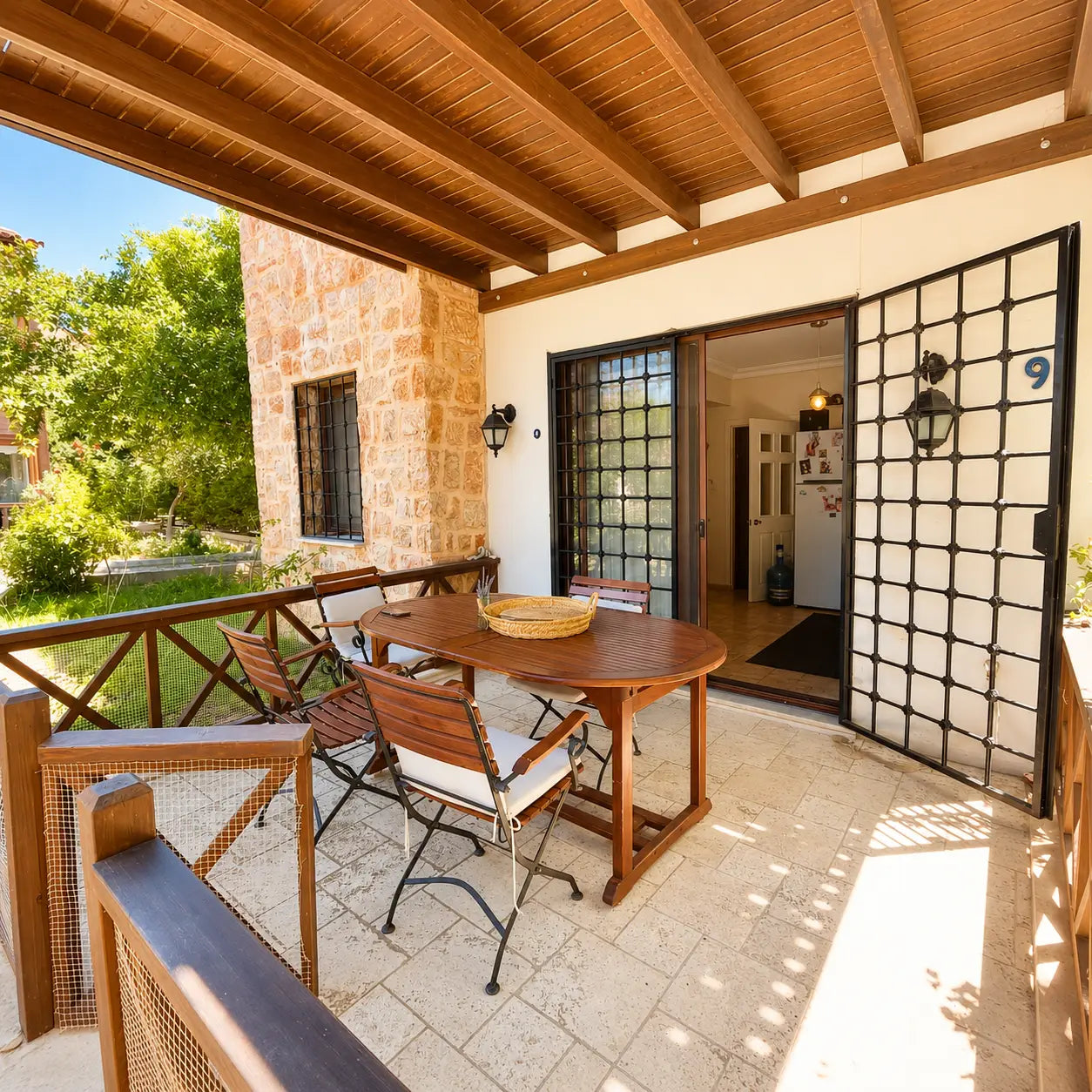 Freistehendes Haus mit Pool im Zentrum von Gümüşlük, Bodrum