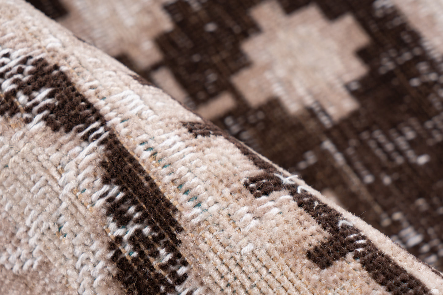 Ariya 325 Taupe 80cm x 150cm