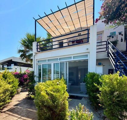 Erdgeschosswohnung mit Pool in Yalıkavak, Bodrum
