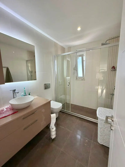 Freistehende Villa mit Pool und Meerblick in Meeresnähe, Bodrum
