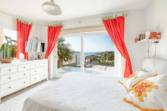 Steinvilla mit Meer- und Inselblick in Gümüşlük, Bodrum