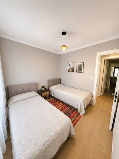 Erdgeschosswohnung 3-Zimmer mit Garten in Gümüşlük, Bodrum