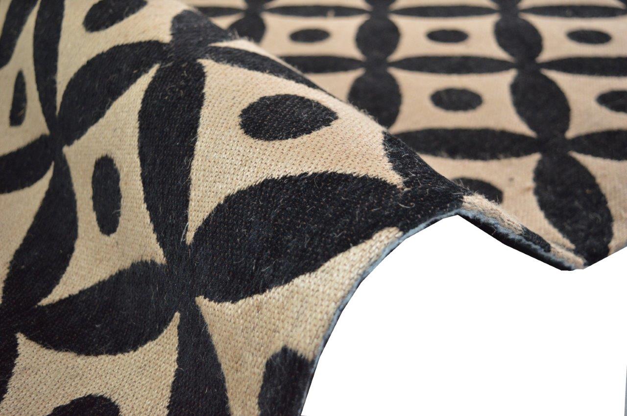 Scandy 210 Schwarz / Naturell 200cm x 290cm