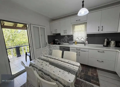 Freistehende Villa mit Pool in Gümüşlük, Bodrum