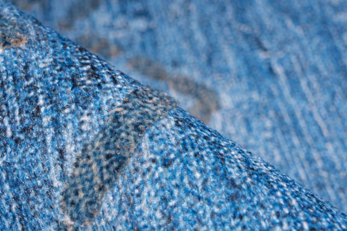 Antique 325 Blau 120cm x 180cm