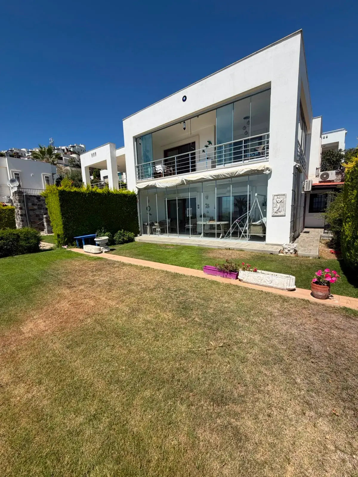 Erdgeschosswohnung mit Meerblick in Yalıkavak, Bodrum