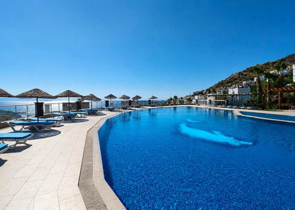 Erdgeschoss Wohnung mit Meerblick in Gümüşlük, Bodrum